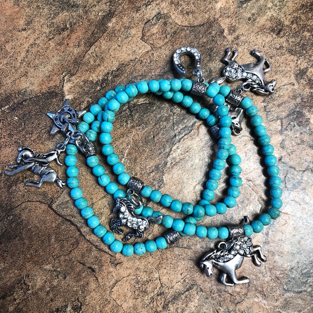 Teal beaded necklace
